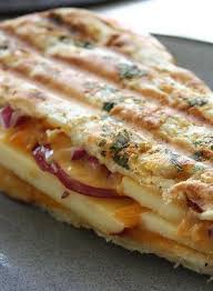 Apple Cheddar Red Onion Panini Food Yummy Food Recipes