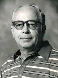 Leslie Housley's Instagram, Twitter & Facebook