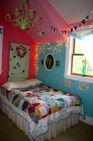 Pin By Bailey Stanton On Pin And Forget Cute Bedroom Ideas Fairy Lights Bedroom Old Chandelier