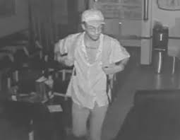 Police Searching For Man Wanted In Flushing Burglary Qns Com