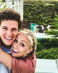 Hailey Devine's Instagram, Twitter & Facebook