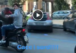 De laurentiis inseguito da un tifoso azzurro. La Rettifica Di Alessandro Il Ragazzo Sullo Scooter A Luigi De Laurentiis Ho Detto Sei Il Numero Uno Ilnapolista