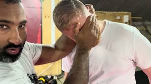 Full fight: Sam Noakes v Delmar Thomas