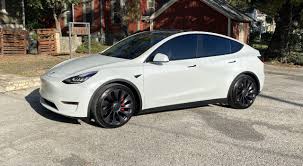 It can be recharged at home or one of the essentially a taller version of tesla's popular model 3 family sedan, the model y has the same great blend of driving performance and interior comfort. Model Y 2020 White Ac5a2 Only Used Tesla