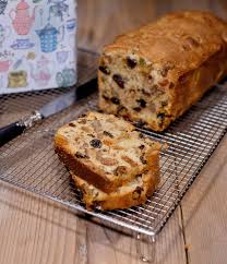 Cake Aux 3 Raisins Orange Confite Noix Et Rhum Ou Pas Et Si C Etait Bon Cake Aux Raisins Cake Aux Raisins Secs Orange Confit