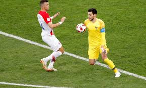 De no cambiar el marcador, el sin embargo, croacia reaccionó y adelantó sus líneas. Francia Vs Croacia El Error De Lloris En El Segundo Gol De Croacia En La Final Del Mundial Mundial De Futbol 2018