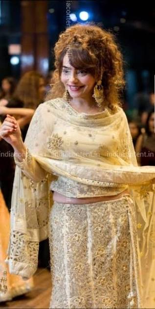 Buy Actress Rakhi Vijan Pictures, Images, Photos By IANS - Others pictures