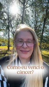 O LADO BOM DO CÂNCER Eu sei, parece impossível dizer que o câncer tem um  lado bom. Mas quem sobrevive, muitas vezes, descobre que tem — e é sobre  isso que quero