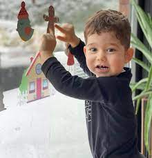 Evcen ise anneler günü vesilesi ile oğlu karan'a türkü söylediği anları paylaştı. Televizyon Dunyasi Auf Twitter Fahriye Evcen Ile Burak Ozcivit Ciftinin Oglu Karan In Karla Ilk Tanismasi