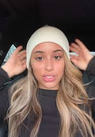 Savannah Childs's Instagram, Twitter & Facebook