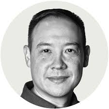 David Pierson's Instagram, Twitter & Facebook