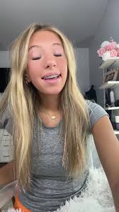 Proper Techniques for Singing This Popular Song