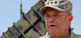 Neue Ministerin: Von der Leyen bringt Nato-General zum Staunen