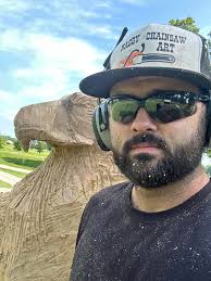 Welcome back Myles Nasby of Ridgeville, Indiana. Myles has been carving for  19 years. Myles Nasby Chainsaw Art started in 2009. Helping people with  their wood carving needs all over the US.