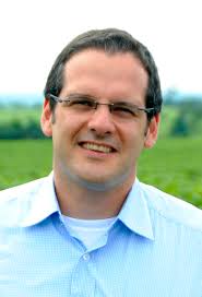 Série analistas de mercado: tenha uma visão ampla do mercado, seja muito  observador, crítico e conheça pessoas [Celso Affonso Filho]