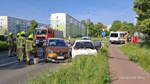 Vollsperrung nach Unfall / Update