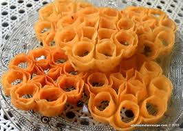 Achappam Or Rose Cookies Is A Tasty Kerala Fried Snack It S Unique Shape Comes From The Mould Used For Preparing It Rose Cookies Kerala Snacks Recipes