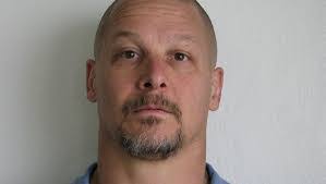 Jesse Stella's Instagram, Twitter & Facebook