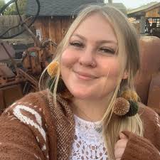 Heidi Schau and Paul Farr's Wedding Website