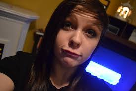 Brandi Mallard's Instagram, Twitter & Facebook