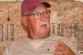 Paradise sewer board gathers