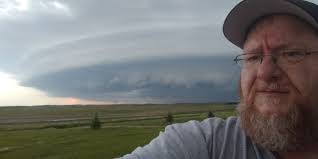 Dale Kaminski's Instagram, Twitter & Facebook