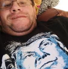 Well, can you???🤔 Can you be friends with benefits without catching  feelings?