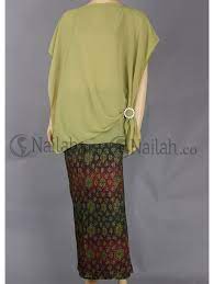 Memang sih baju model yang sebelumnya juga cukup keren. Stelan Batik Sifon Santika Nailah Model Pakaian Pakaian Pakaian Wanita