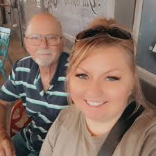 Where to get a custom T-shirt made with a picture in Charlotte, MI?