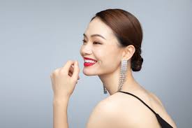 Tâm Lý Phụ Nữ Tuổi 35 Và Cách Vượt Qua Khủng Hoảng Một Cách Nhẹ Tênh