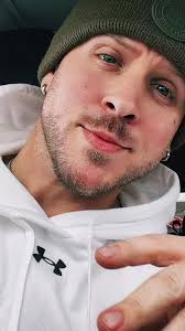 Are we a fan of this date night idea? #relationshipgoals #fyp #ski_sings  #dating #love #foryou