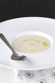 Cream Of Cauliflower Soup With Cumin And Coconut Milk Dairy And Gluten Free Recettes Cuisine Anglaise Idee Recette Soupe Choux Fleur