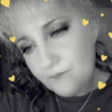 Tara Bumgardner's Instagram, Twitter & Facebook