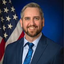 10 years I ago, I made the decision to transition out of the Military. I  loved serving this country and being part of something bigger than myself.  For the last 10 years, “