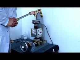 Manual Benchtop Injection Molding Machine Youtube Youtube Home Appliances Molding