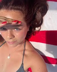 Cece (@celiarahill) • Instagram photos and videos