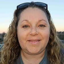 Aurora Richardson's Instagram, Twitter & Facebook