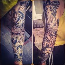 Tor Abyss Tattooer Black Grey Traditional Sleeve I Ve Done Mainly Using Designs By Sailor Jerry And Quyen Tattoos Traditional Sleeve Pinterest Tattoo Ideas