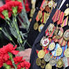 День победы советских войск в великой отечественной войне сплочает россию и многие другие. 1
