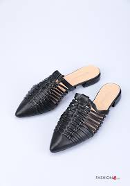 V ersatile mules for women the shoes for women are suitable as comfortable, but also stylish and trendy leisure sandals. Halbschuhe Sabot Mules P61210008387 De