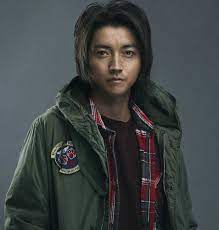 藤原竜也の髪型 ドラマ 映画別 ショート ロングのセット オーダーを解説 slope スロープ 藤原竜也 カイジ 映画