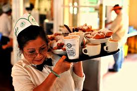 Cafe Au Lait And Beignets Cafe Du Monde New Orleans Fried Food New Orleans Cafe Du Monde