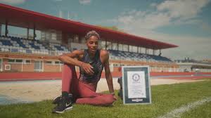 Jun 18, 2021 · yulimar rojas busca un salto para la historia en vallehermoso. Yulimar Rojas Guinness World Records 2021 Triple Jump Youtube