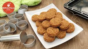Kue kering biskuit tanpa dimasak no oven praktis cocok untuk kue lebaran bahan : How To Make Traditional Coconut Biscuit Biskut Kelapa Mykitchen101en Youtube