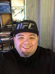 Kris Farrell's Instagram, Twitter & Facebook