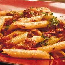 Drain and add to the pot with the sauce. Tubettoni Al Ragu Di Polpo Verace Fresco Pesce