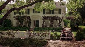 Now he's holding his own with the giants of bluegrass, writes dave itzkoff. The 10 Best Houses From Steve Martin Movies Popular Steve Martin Movies
