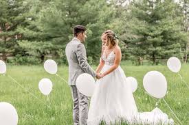 10 pampas grass bohemian wedding décor inspirations. A Romantic Boho Wedding In Kerwood Ontario Weddingbells