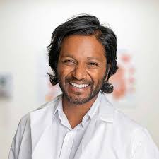 Andrew Manley's Instagram, Twitter & Facebook