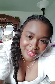 Now I was worrying about how Suga would do with a kitten in the house but  he has stepped into his uncle role surprisingly well. My son is coming to  get Cersei